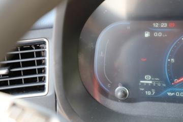 一汽解放 J6G 领航版 320马力 6X2 8.7米栏板载货车(国六)(CA1250P62K1L5T3E6)图片
