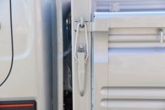 蓝擎汽车 凌R 高配版 115马力 4.03米单排栏板微卡(YTQ1041PG332)