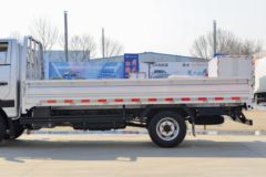 蓝擎汽车 凌R 高配版 115马力 4.03米单排栏板微卡(YTQ1041PG332)