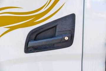 �������ó� ����G1 170���� 4X2 4.06����س�ͼƬ