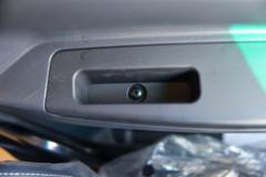 陕汽商用车 德龙G1 170马力 4X2 4.06米冷藏车(SX5041XLCNP6331)