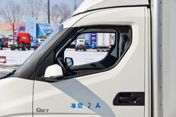 �ɵ�EQ2 2.6T 2.56�׵��Ŵ��綯��ʽ΢��41.86kWhͼƬ