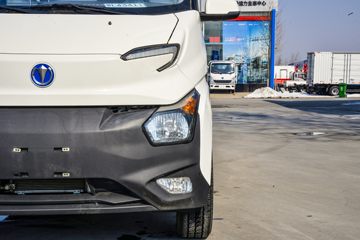 �ɵ�EQ2 2.6T 2.56�׵��Ŵ��綯��ʽ΢��41.86kWhͼƬ