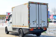 飞碟EQ2 2.6T 2.56米单排纯电动厢式微卡41.86kWh