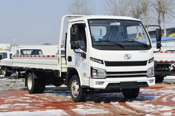 跃进 福星S100Q 1.8L 133马力 汽油 4.2米单排栏板小卡(SH1033PFGCNZ1)
