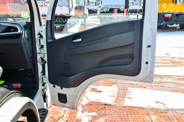 Ծ�� ����S100Q 1.8L 133���� ���� 4.2�׵�������С��ͼƬ