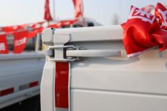 福田 奥铃M卡 142马力 3.94米排半栏板小卡(气刹)