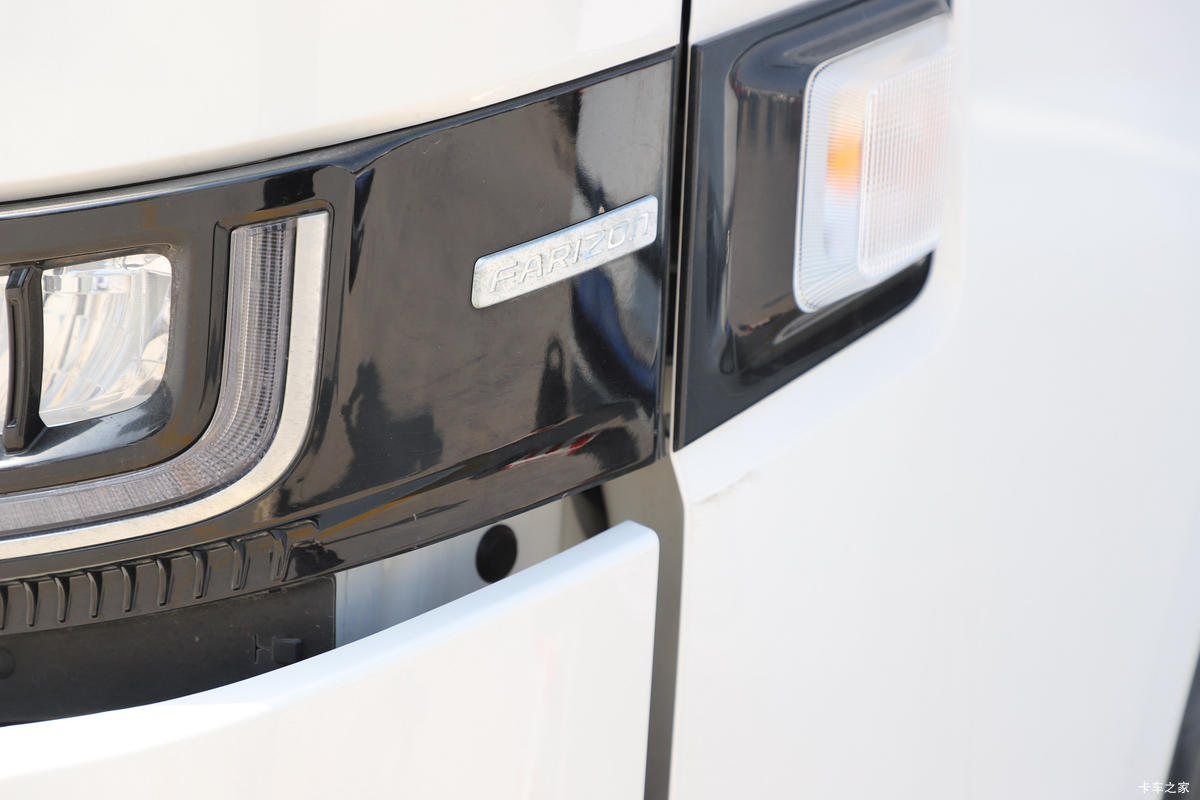Զ H8E 2023 ˰ 4.5T 4.02׵Ŵ綯س(JGL5047XLCBEVGN8)100.46kWh