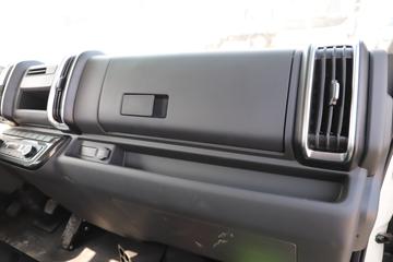 Զ�� ����H8E 2023�� ���˰� 4.5T 4.02�׵��Ŵ��綯��س�100.46kWhͼƬ