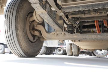 Զ�� ����H8E 2023�� ���˰� 4.5T 4.02�׵��Ŵ��綯��س�100.46kWhͼƬ