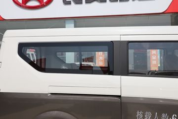 ������Խ ��Խ��V5 ������ 1.6L 105���� CNG 6�� ����;���ó�ͼƬ