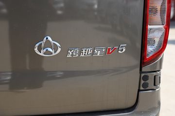 ������Խ ��Խ��V5 ������ 1.6L 105���� CNG 6�� ����;���ó�ͼƬ