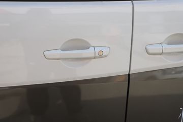 ������Խ ��Խ��V5 ������ 1.6L 105���� CNG 6�� ����;���ó�ͼƬ