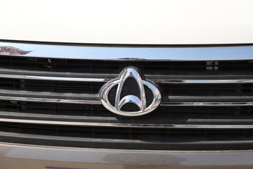 ������Խ ��Խ��V5 ������ 1.6L 105���� CNG 6�� ����;���ó�ͼƬ