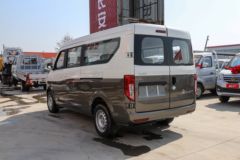 长安跨越 跨越星V5 豪华型 1.6L 105马力 CNG 6座 多用途乘用车