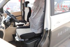 长安跨越 跨越星V5 豪华型 1.6L 105马力 CNG 6座 多用途乘用车