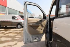 长安跨越 跨越星V5 豪华型 1.6L 105马力 CNG 6座 多用途乘用车