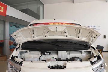������Խ ��Խ��V5 ���˺����� 2.6T 6�� 4.495�״��綯���38.64kWhͼƬ