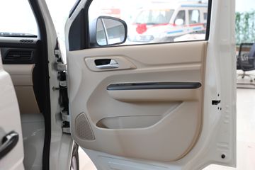 ������Խ ��Խ��V5 ���˺����� 2.6T 6�� 4.495�״��綯���38.64kWhͼƬ