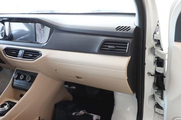������Խ ��Խ��V5 ���˺����� 2.6T 6�� 4.495�״��綯���38.64kWhͼƬ