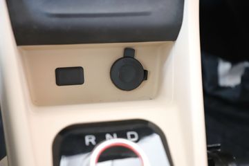 ������Խ ��Խ��V5 ���˺����� 2.6T 6�� 4.495�״��綯���38.64kWhͼƬ