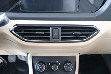 ������Խ ��Խ��V5 ���˺����� 2.6T 6�� 4.495�״��綯���38.64kWhͼƬ