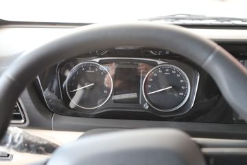 ������Խ ��Խ��V5 ���˺����� 2.6T 6�� 4.495�״��綯���38.64kWhͼƬ