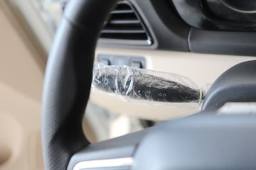 ������Խ ��Խ��V5 ���˺����� 2.6T 6�� 4.495�״��綯���38.64kWhͼƬ