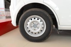 长安跨越 跨越星V5 客运豪华版 2.6T 6座 4.495米纯电动轻客38.64kWh