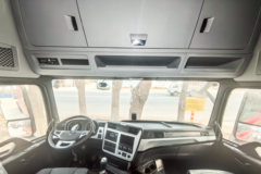 东风商用车 天龙KL重卡 460马力 6X4 LNG危险品牵引车(DFH4250D18)