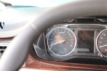 ������Խ ��Խ��V7EV 2022�� ��׼�� 2.9T 2�� 4.8�״��綯��ջ���41.86kWhͼƬ