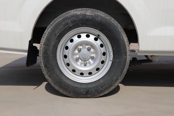 ������Խ ��Խ��V7EV 2022�� ��׼�� 2.9T 2�� 4.8�״��綯��ջ���41.86kWhͼƬ