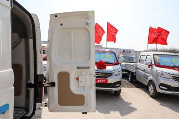 ������Խ ��Խ��V7EV 2022�� ��׼�� 2.9T 2�� 4.8�״��綯��ջ���41.86kWhͼƬ