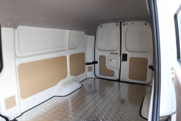 ������Խ ��Խ��V7EV 2022�� ��׼�� 2.9T 2�� 4.8�״��綯��ջ���41.86kWhͼƬ