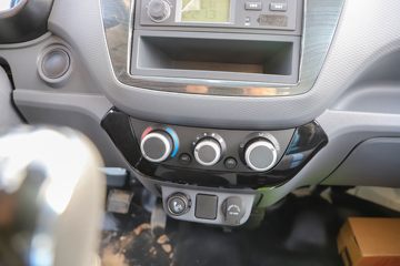  M1 Pro 1.6L 122  3.3׵ʽ΢(BJ5031XXY5JV4-61)ͼƬ