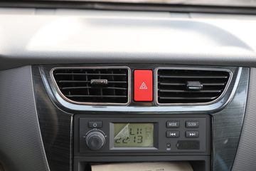  M1 Pro 1.6L 122  3.3׵ʽ΢(BJ5031XXY5JV4-61)ͼƬ