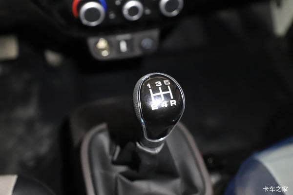 ��������M1˫��ƽ�壬1.6�����ؼ�4.58�����3����Ϣ