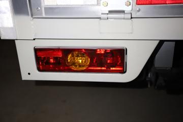 ���� ����M1 ������ 1.6L 122���� ���� 3.3�׵�����������ʽ΢��(BJ5031XYK5JV4-51)ͼƬ