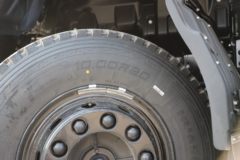 福田瑞沃 大金刚ES5 200马力 4X2 5.2米自卸车(BJ3184DLPFD-01)