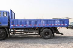 福田瑞沃 大金刚ES5 200马力 4X2 5.2米自卸车(BJ3184DLPFD-01)