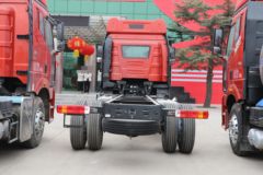 一汽解放 J6L 300马力 4X2 6.75米栏板载货车(CA1181P62K1L4E6)