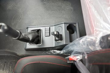 һ����� J6L 300���� 4X2 6.75�������ػ���(CA1181P62K1L4E6)ͼƬ