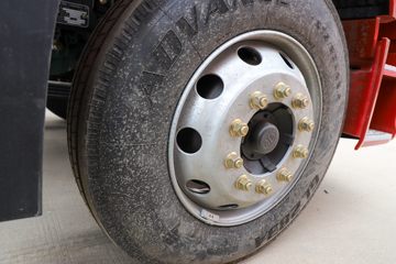 һ����� J6L 300���� 4X2 6.75�������ػ���(CA1181P62K1L4E6)ͼƬ