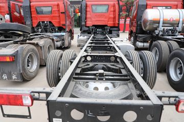 һ����� J6L 300���� 4X2 6.75�������ػ���(CA1181P62K1L4E6)ͼƬ