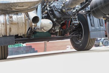 һ����� J6L 300���� 4X2 6.75�������ػ���(CA1181P62K1L4E6)ͼƬ