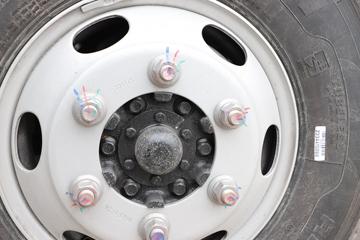 ���ǵ�T5DM �Ƽ��� 4.5T 4.03�׵��Ų��ʽ���̻�϶�����ʽ�Ῠ18.3kWhͼƬ