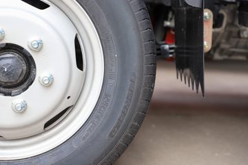 Ծ�� ����S80 95���� 4.05�׵�������С��ͼƬ