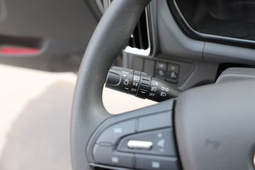 Ծ�� ��ԽC300 150���� 4.17�׵�����ʽ�Ῠ(����)(SH5043XXYZFDCWZ5)ͼƬ