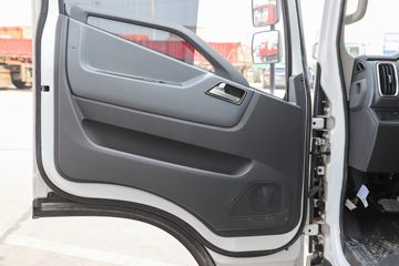 Ծ�� ��ԽC300 150���� 4.17�׵�����ʽ�Ῠ(����)(SH5043XXYZFDCWZ5)ͼƬ