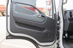 跃进 超越C300 150马力 4.17米单排厢式轻卡(国六)(SH5043XXYZFDCWZ5)